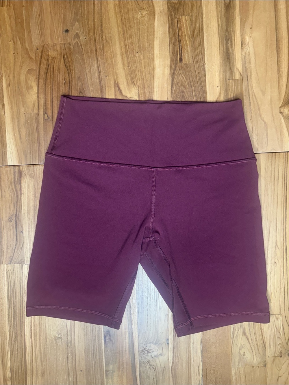 Lululemon Align High-Rise 8” Shorts – Size 8 — Burgundy